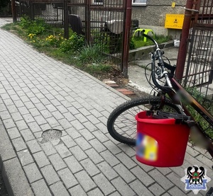 Na zdjęciu rower  którym jechał nietrzeźwy mężczyzna