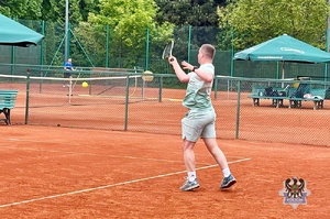 Na zdjęciu policjanci podczas zawodów sportowych.