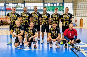 Na zdjęciu policjanci podczas zawodów sportowych.