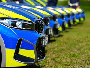 Na zdjęciu nowy radiowóz policji BMW