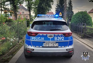 Na zdjęciu policyjny radiowóz.