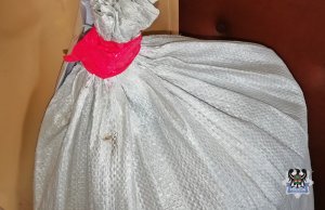Na zdjęciu zabezpieczony nielegalny tytoń.