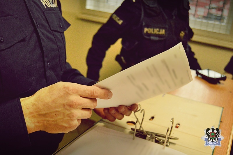 Policja w Wałbrzychu zatrzymała dwóch wandali